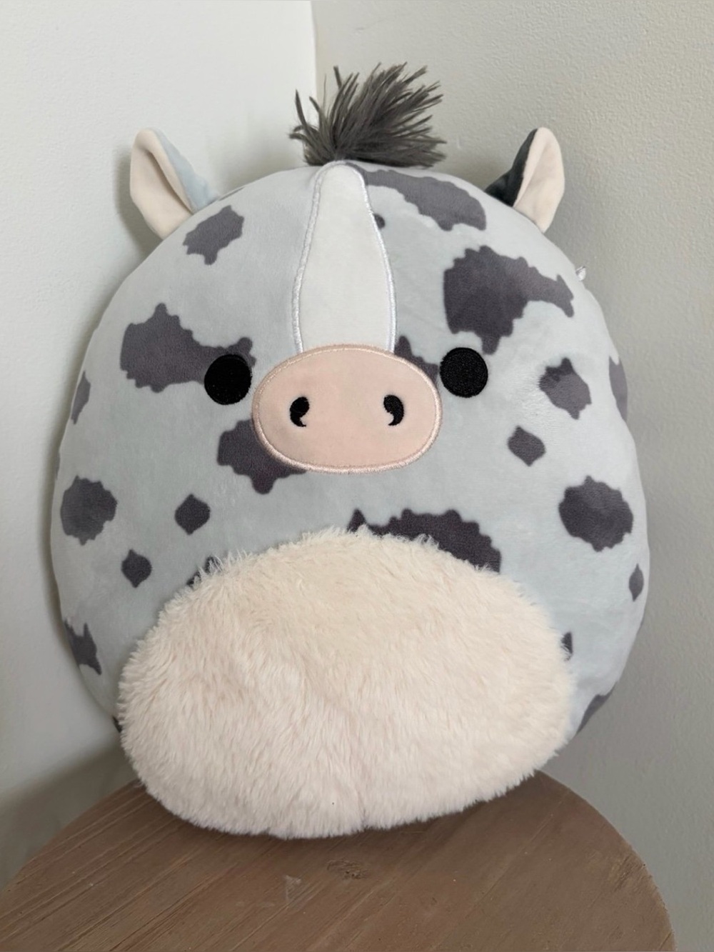 Squishmallows Grady the horse white and grey spotted Appaloosa